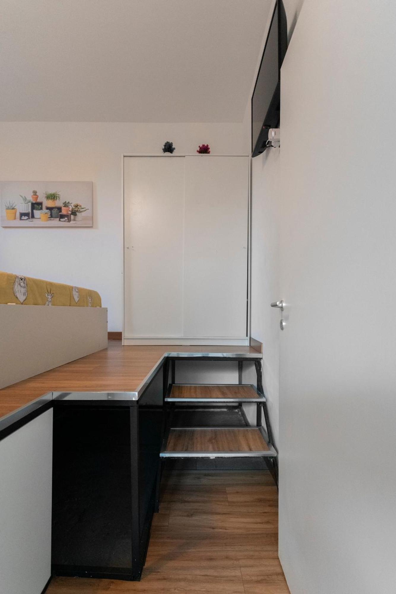 Elegant Sweet Home Suite - Milan, 15 Minute Duomo Buitenkant foto