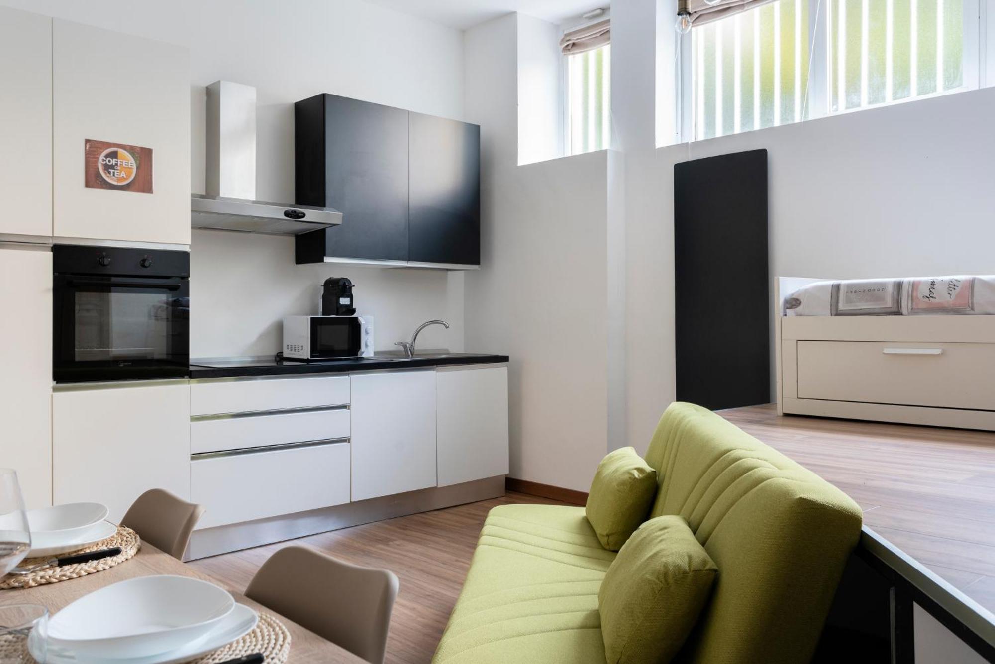 Elegant Sweet Home Suite - Milan, 15 Minute Duomo Buitenkant foto